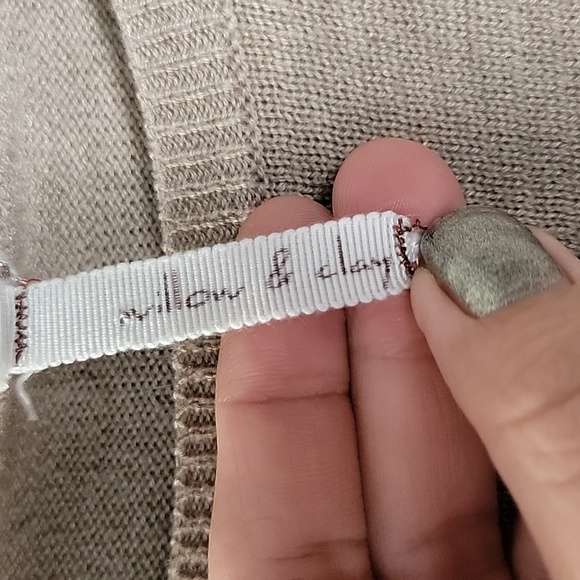 Willow & Clay Tan Sweater with Dog Design - Picture 4 of 9